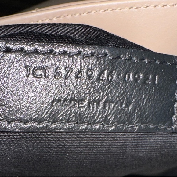 YSL Loulou Medium in Quilted Leather - Picture 14 of 15